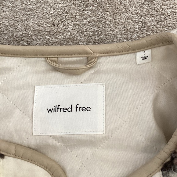 Wilfred Geometric Pattern Teddy Jacket in Cream and Brown - Picture 3 of 8